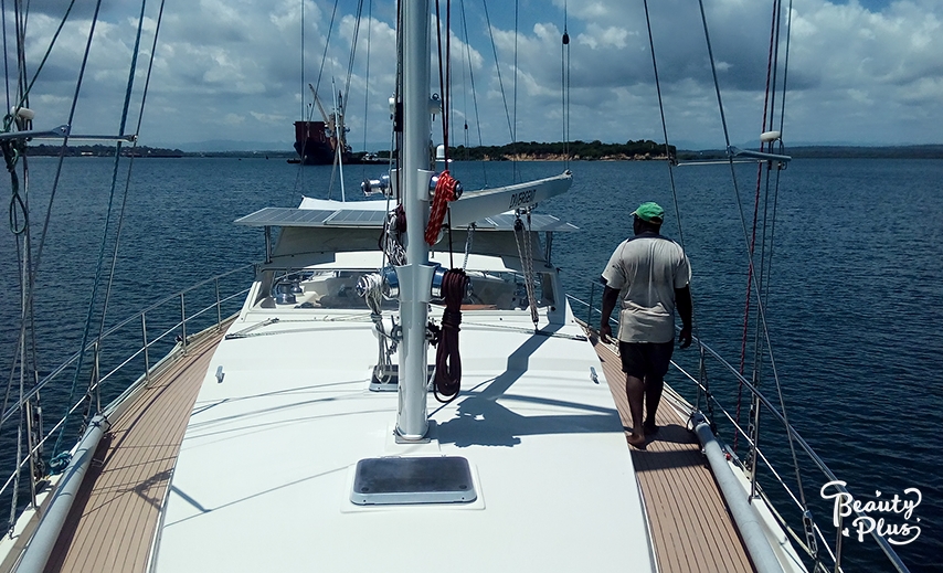  🇲🇬️ First passage ! images/2017/passagetotanga/11.jpg