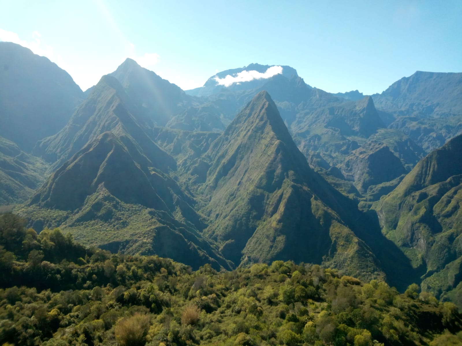  🇷🇪️ Reunion Island images/2021/reunion/1.jpg