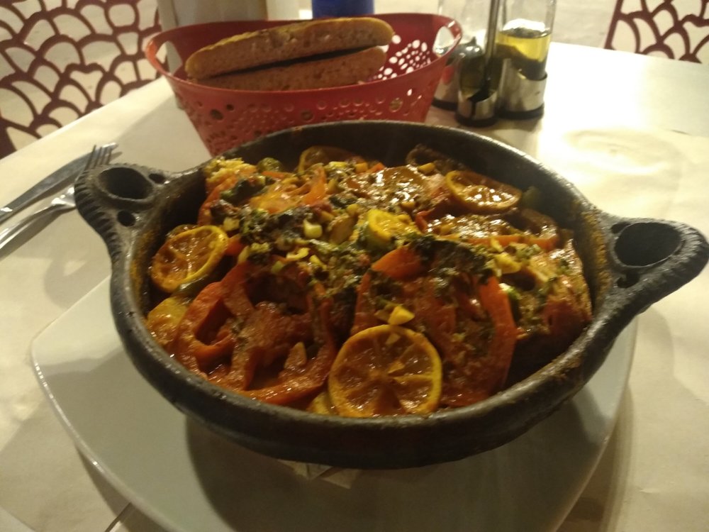 Tangiers Morocco images/2022/mo/fishtajine.jpg