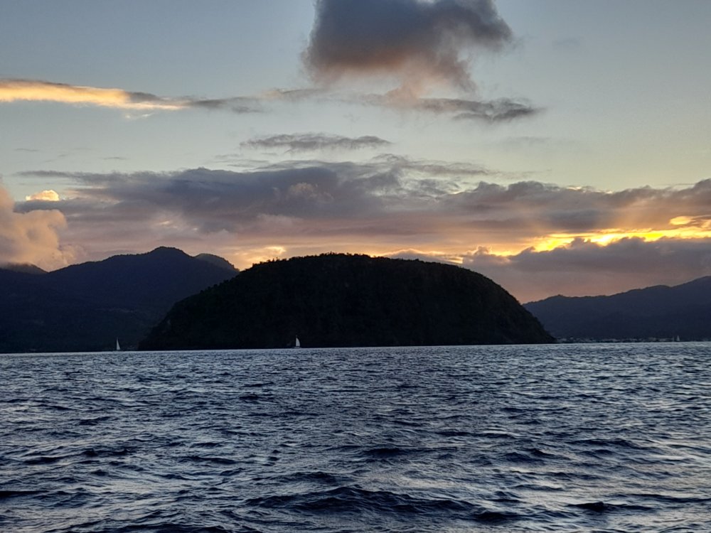  🇩🇲️ Dominica images/2023/dom/1a.jpg