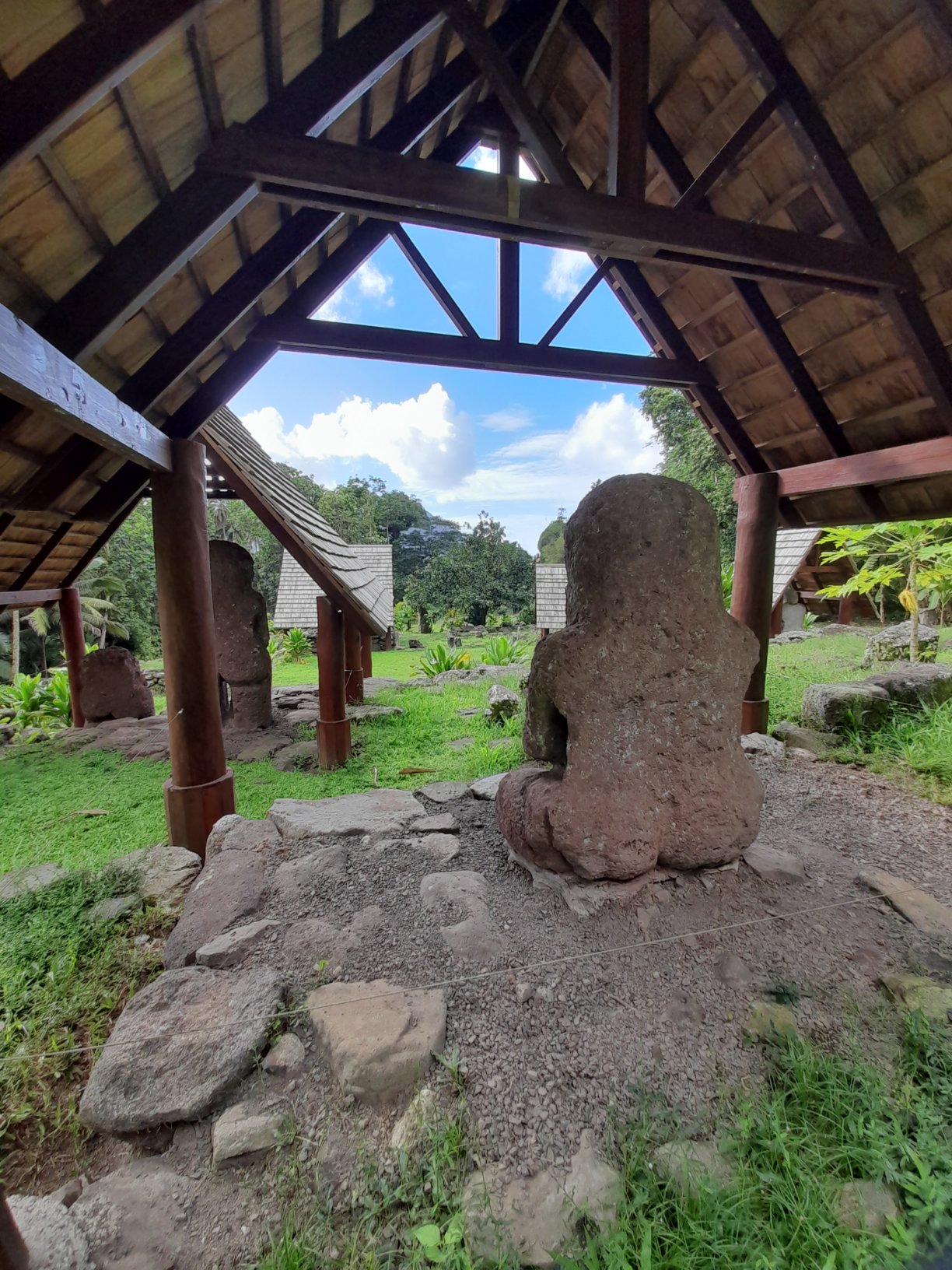  🇵🇫️ Hiva Oa images/2023/ho/tiki4.jpg