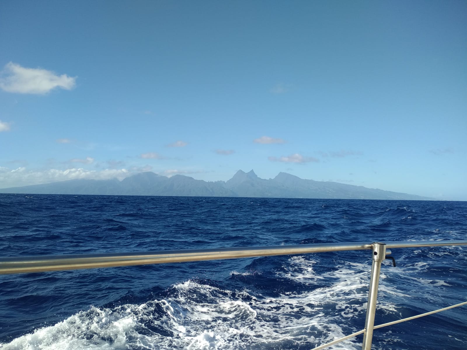  🇵🇫️ Sailing against the tradewinds images/2023/tm/byt.jpg