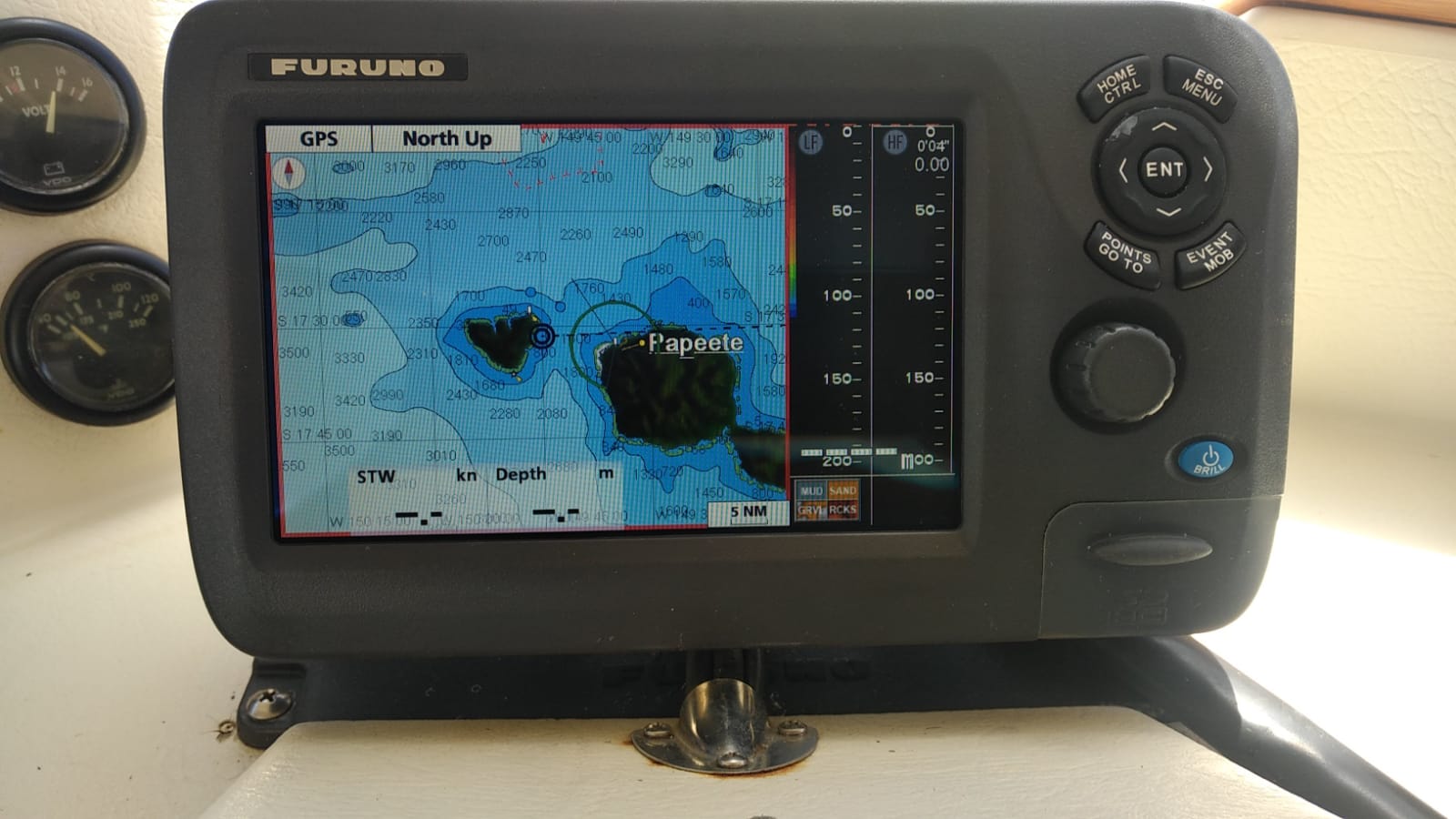  🇵🇫️ Sailing against the tradewinds images/2023/tm/fb2.jpg