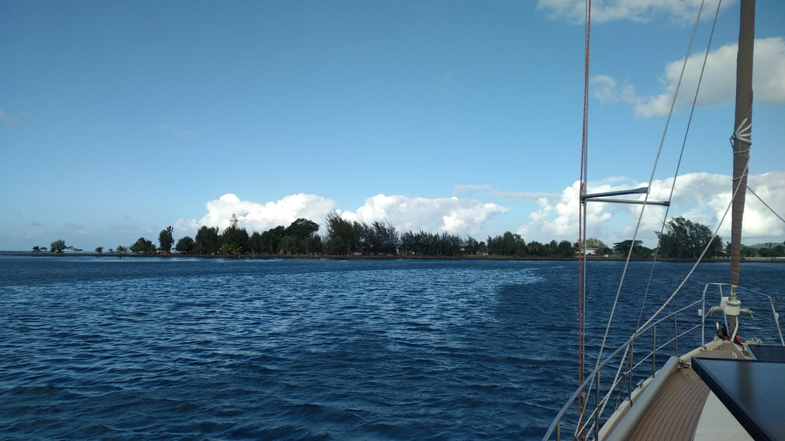  🇵🇫️ Sailing against the tradewinds images/2023/tm/pv.jpg
