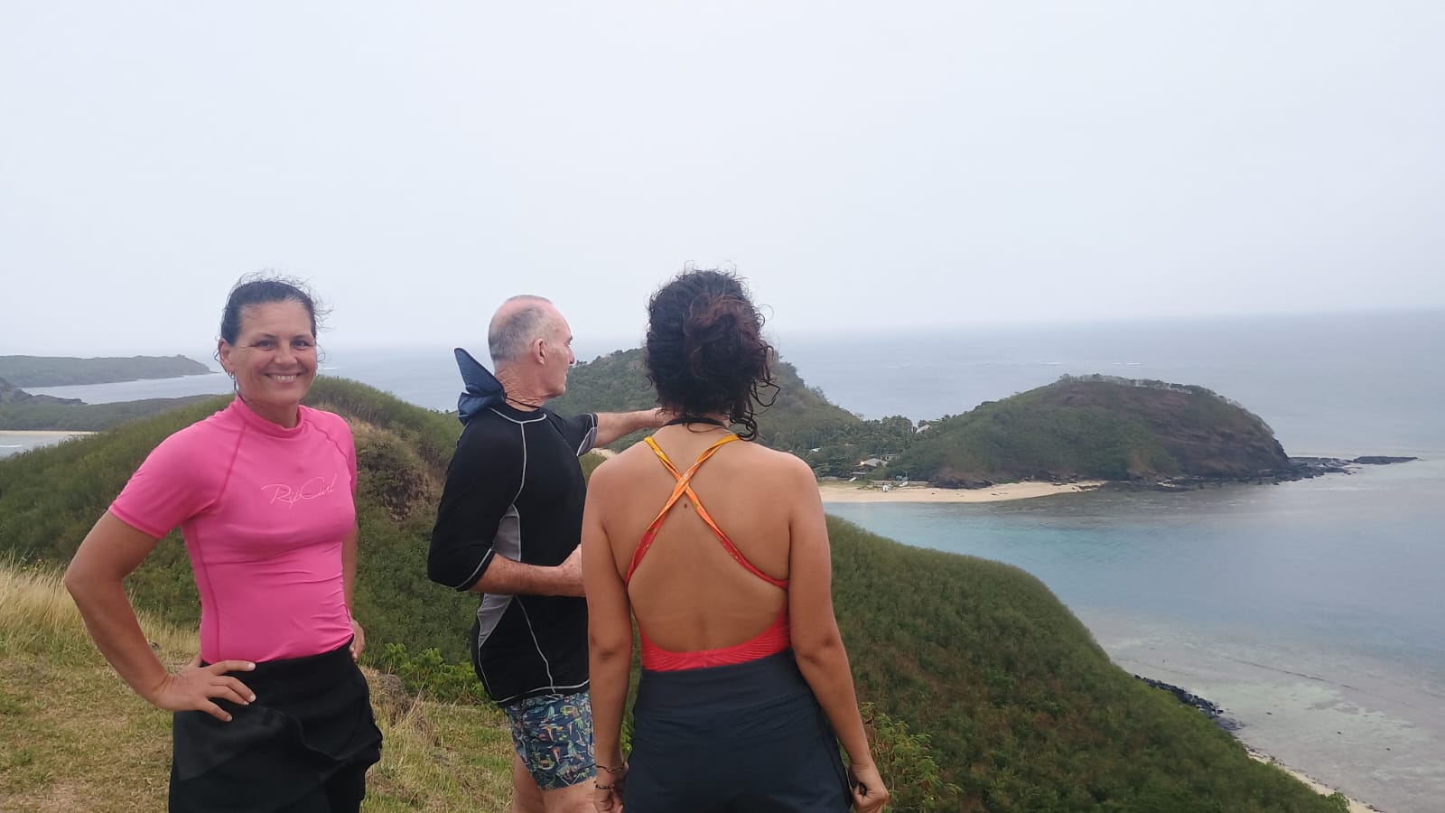 🇫🇯️ The Yasawa islands images/2025/yas/a1.jpg